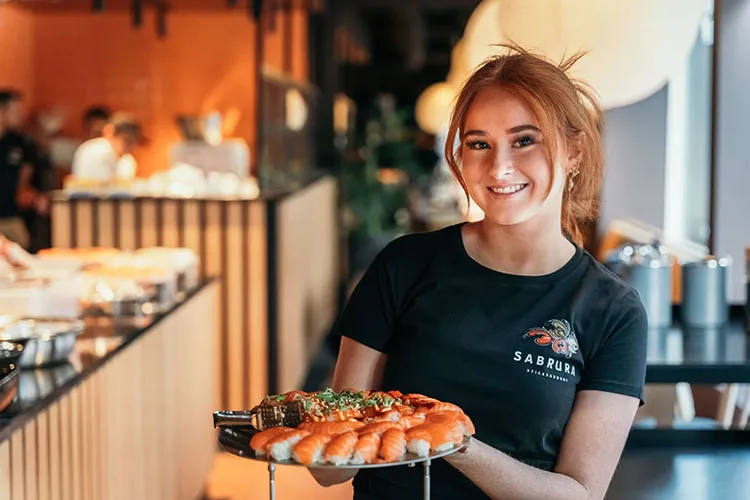 Sabrura Servitør3