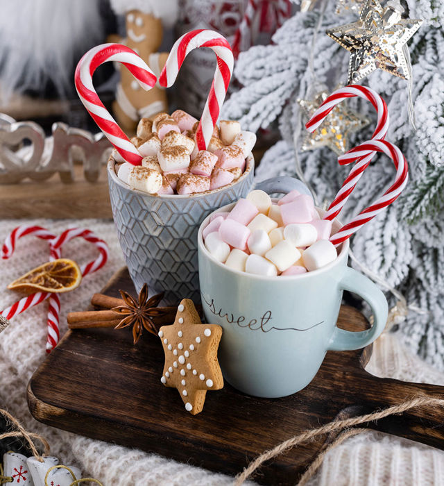 Alti Kakao Med Marshmallows Sukkerstang Jul