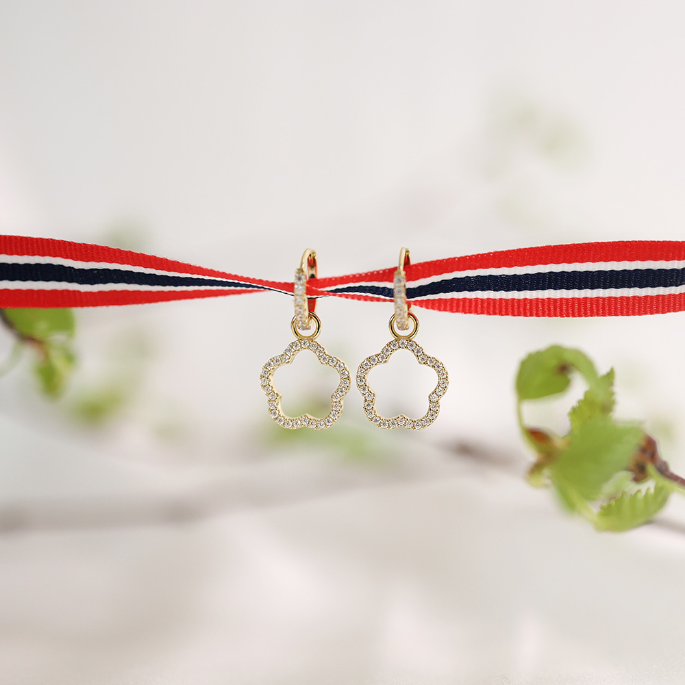 Bjørklund Ørepynt 28.4 25.5