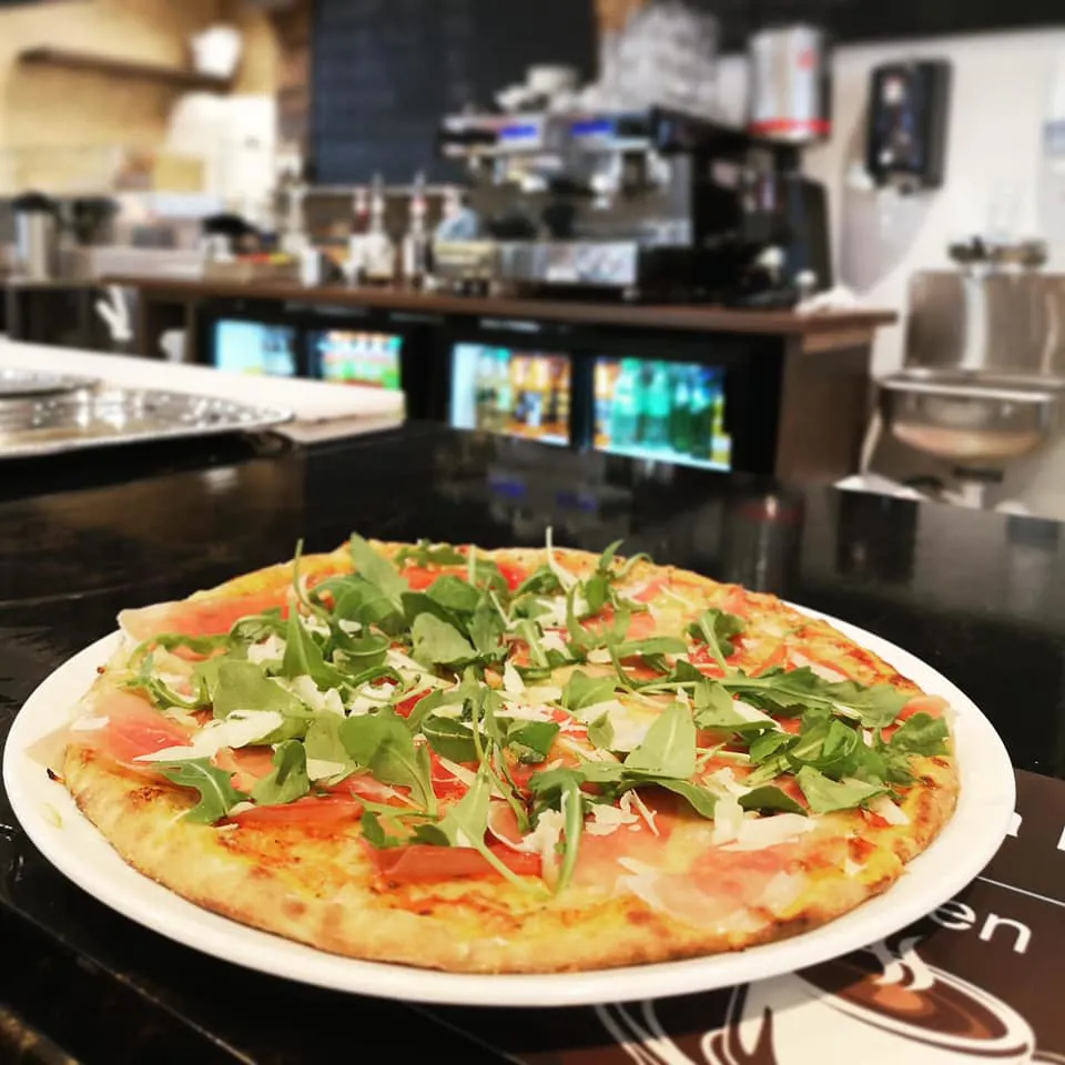 147733284 3835281606492739 2277726766624370372 N