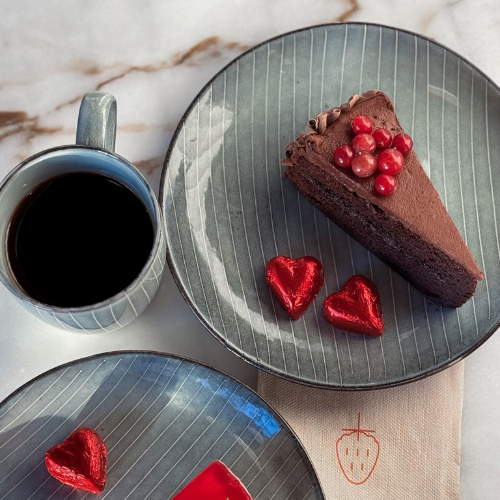 Jordbærpikene Kaffe Og Kake