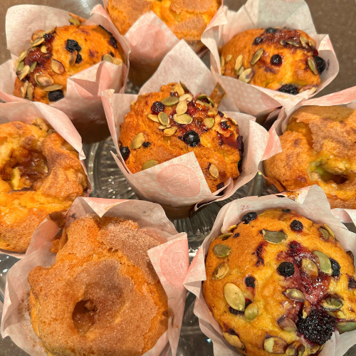 Baker Nordby Sort Kaffe Og Eplemuffins